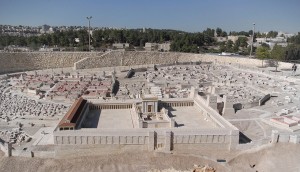 Herod Rebuilds Temple - Amazing Bible Timeline With World History